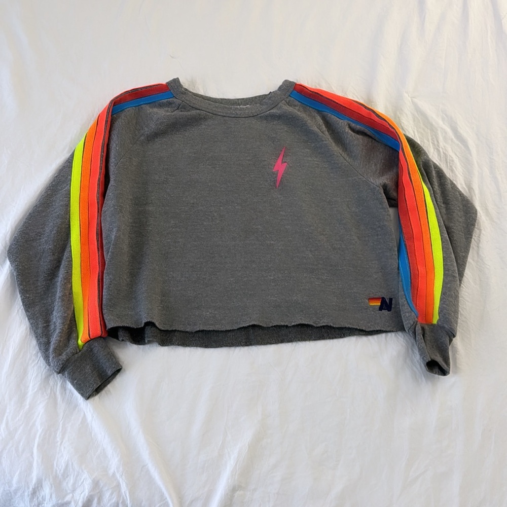 AV. Crewneck